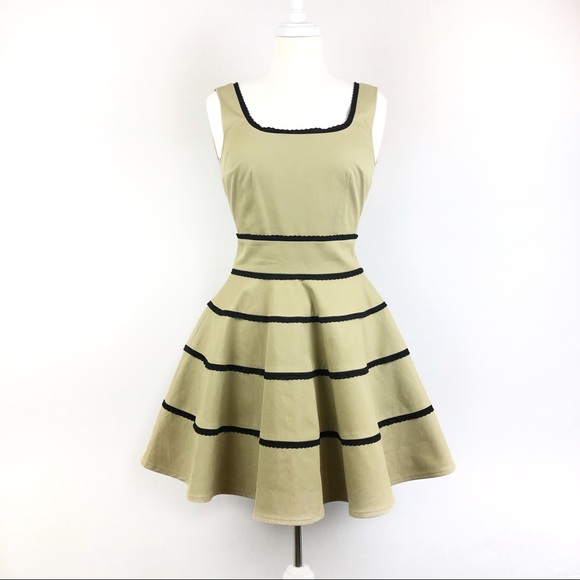 RED Valentino Dresses & Skirts - RED Valentino NWT Tan & Black Fit Flare Dress $795